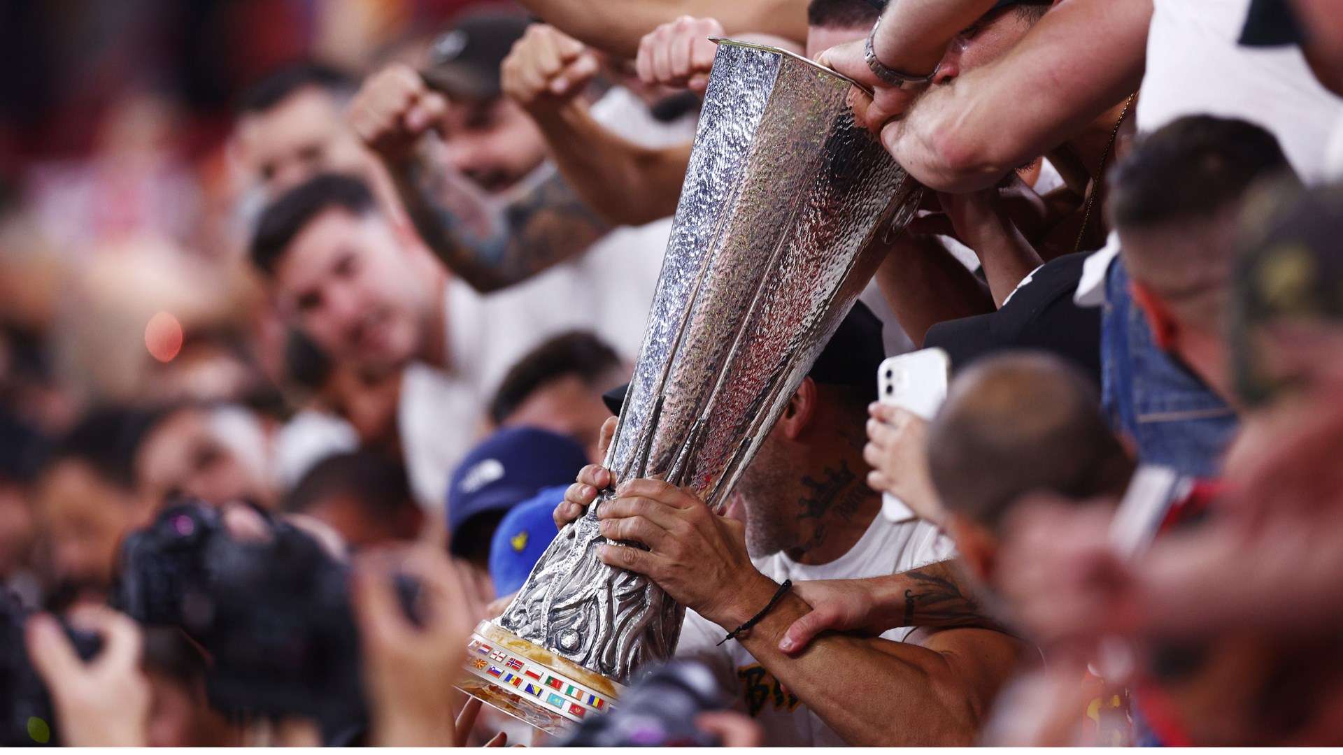 而丁彥雨航 而丁彥雨航