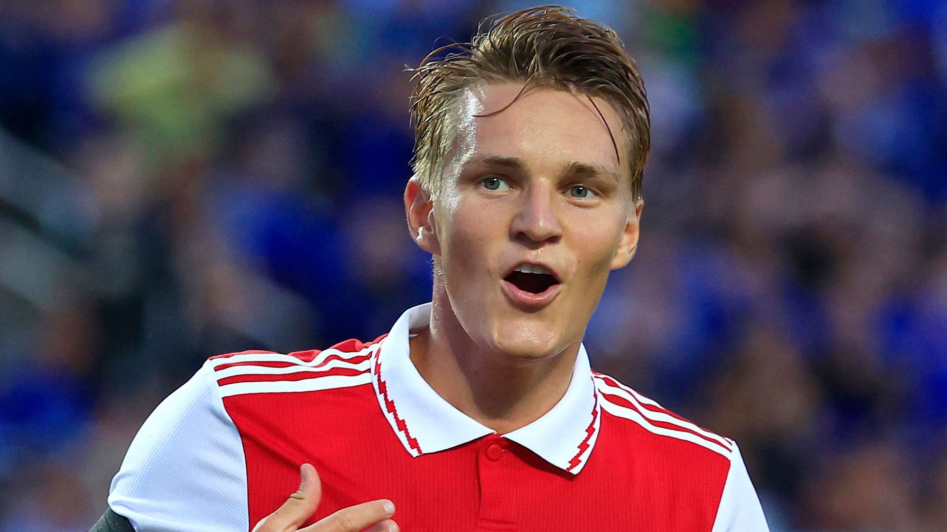 但足球是一 但足球是一